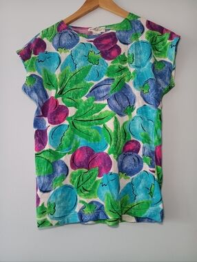 Vintage Lord & Taylor Fruit Vegetable Print Top M Short Sleeve Graphic Tee
